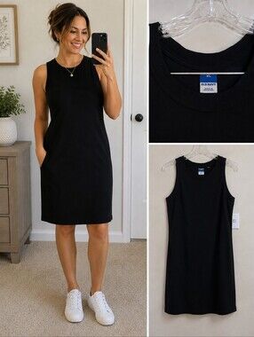 Old Navy Black Scoop Neck Tee